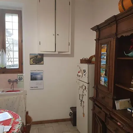 Апартаменты A Casa Di Braccio Da Montone Монтоне