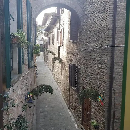 A Casa Di Braccio Da Montone Апартаменты *